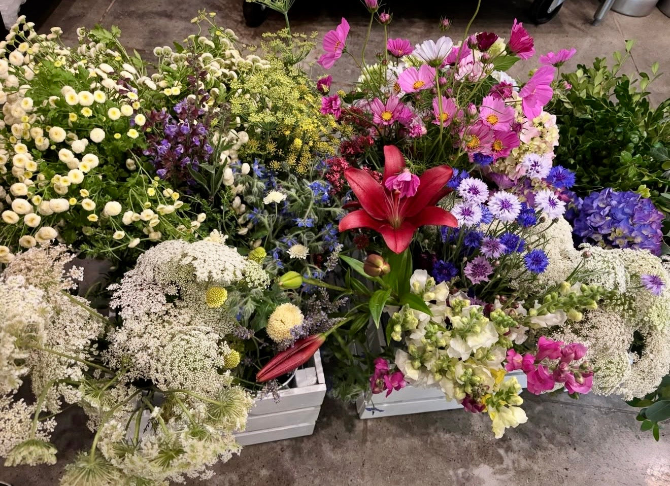 Flower Arranging with Armonia Gardens